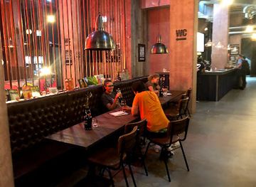 germany/hamburg/st-pauli/restaurant/clouds-heaven-s-bar-kitchen