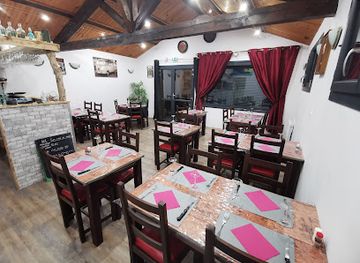 france/gorges-du-tarn/restaurant/le-petit-chalet