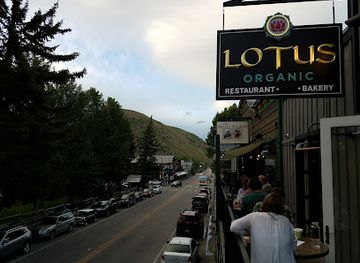 wyoming/jackson-hole/restaurant/lotus