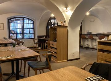 czechia/prague/restaurant/tast-restaurant