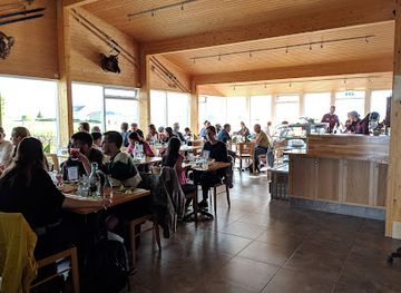 iceland/seydisfjordur/restaurant/vogafjos-farm-resort