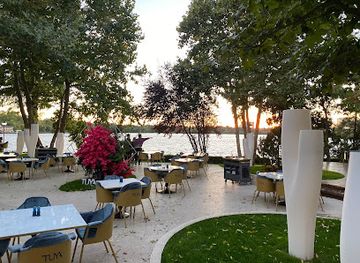 romania/ilfov/restaurant/tuya-bucharest