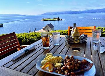 idaho/coeur-d-alene/restaurant/the-floating-green-restaurant