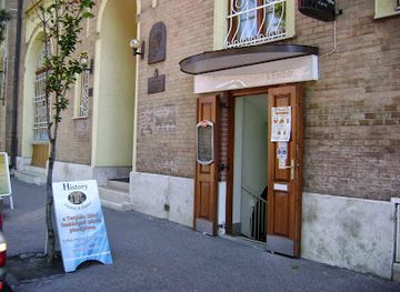 hungary/jaszsag/restaurant/history-kavezo-etelbar