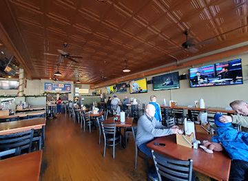 illinois/metro-east/restaurant/shooters-bar-bbq