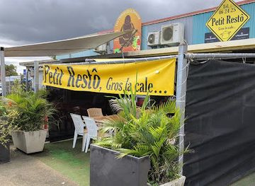 new-caledonia/kouaoua/restaurant/petit-resto-gros-la-cale