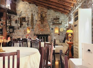 albania/razma-region/restaurant/il-tramonto-restaurant