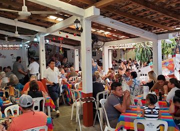 mexico/ixtapa-zihuatanejo/zihuatanejo/restaurant/pozoleria-santa-prisca