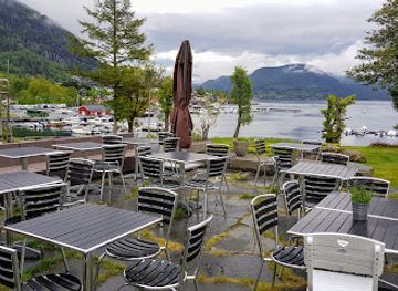 norway/preikestolen/restaurant/villa-rosehagen