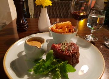 slovakia/banska-bystrica-region/restaurant/frais-restaurant-coctails-vine