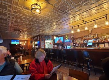 wyoming/platte-county/restaurant/fort-laramie-bar-grill