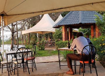 burundi/bujumbura-rural/restaurant/les-paillottes