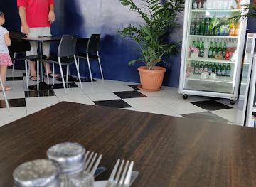 samoa/alofaaga-blowholes/restaurant/izzy-s-restaurant