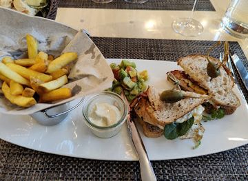 finland/oulu/restaurant/torilla