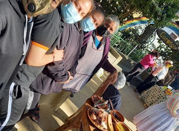 bolivia/yungas-road/restaurant/snack-jiji-jaja