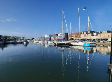 france/normandy-coast/restaurant/hotel-restaurant-au-p-tit-mousse