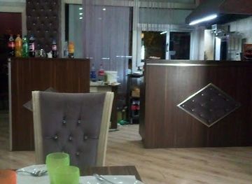 azerbaijan/ali-bayramli/restaurant/zeyneb-ailevi-turk-restorani