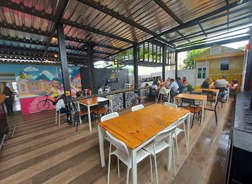 dominican-republic/cordillera-septentrional/restaurant/hazlo-simple