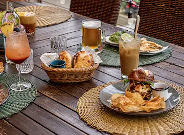 Patio San Román