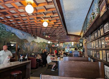 ohio/akron/downtown-akron/restaurant/luigi-s-restaurant