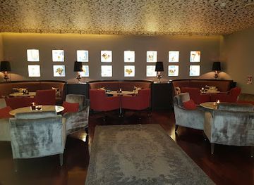 united-arab-emirates/rub-al-khali-empty-quarter/restaurant/teatro-fine-dining-restaurant