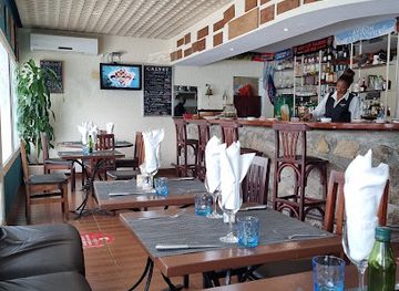 gabon/middle-ogooue-province/restaurant/chez-marc-o