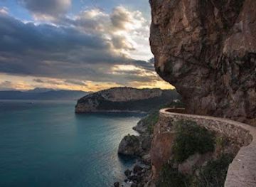 algeria/gouraya-national-park/restaurant/restaurant-la-corniche