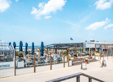 netherlands/scheveningen-beach/restaurant/de-waterreus