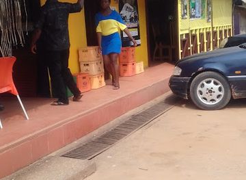 ghana/kwahu/restaurant/awoyaa-restaurant