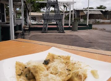 curacao/mahaai/restaurant/crazy-mediterranean-curacao