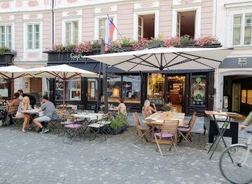 slovenia/ljubljana/restaurant/gujzina-slovenska-kulinarika-na-vegetarijansko-veganski-nacin