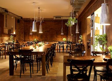 poland/warsaw/srodmiescie/restaurant/soul-kitchen