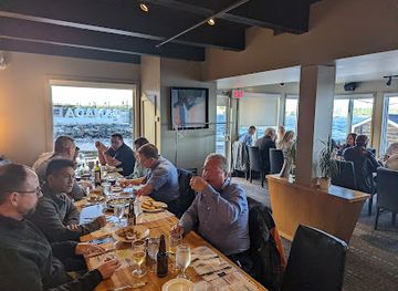 canada/halifax/halifax-waterfront/restaurant/salty-s