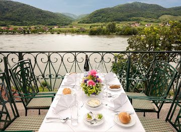 austria/wachau-valley/restaurant/restaurant-richard-lowenherz