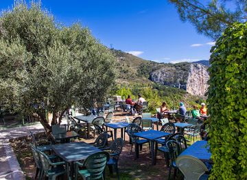 france/gorges-du-verdon/restaurant/creperie-le-mur-d-abeilles