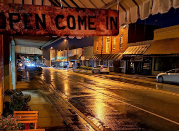 alabama/conecuh-national-forest/restaurant/alabama-grill