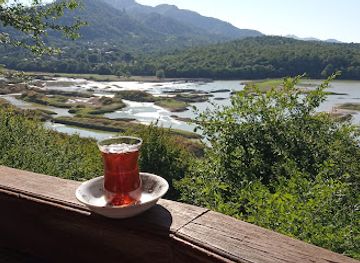 azerbaijan/goygol-national-park/restaurant/golustu