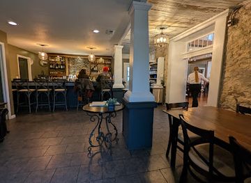 missouri/little-dixie/restaurant/cole-s-hearth-room