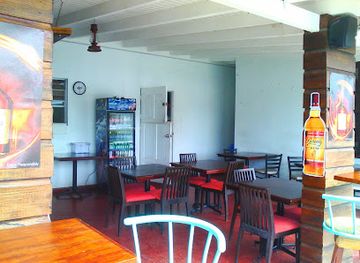 saint-lucia/rodney-bay/restaurant/bottle-n-spoon-restaurant