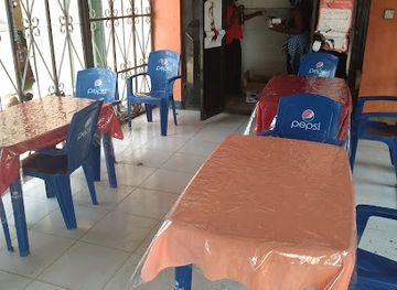 tanzania/singida/restaurant/the-amazon-pork-point