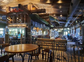 missouri/branson/restaurant/white-river-fish-house