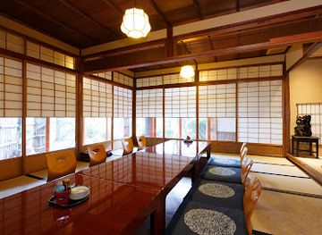 japan/kyoto/higashiyama/restaurant/yasakadori-enraku