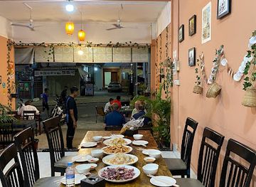 cambodia/preah-sihanouk/restaurant/titanic-restaurant