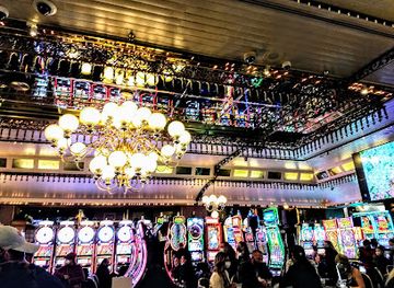 nevada/las-vegas/fremont-street/restaurant/hugo-s-cellar