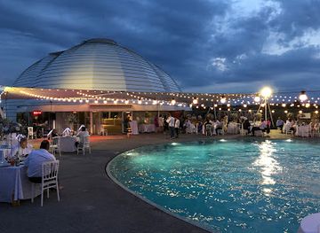 romania/dambovita/restaurant/dom