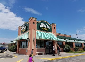 nebraska/grand-island/restaurant/perkins-restaurant-bakery