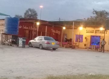 namibia/oshakati/restaurant/longstreet-bar