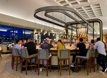 texas/irving/restaurant/lrh-restaurant-and-bar