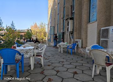 tajikistan/zarafshan-valley/restaurant/qurutob-restaurant