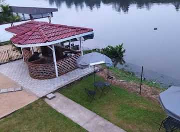 cameroon/littoral/restaurant/the-wuri